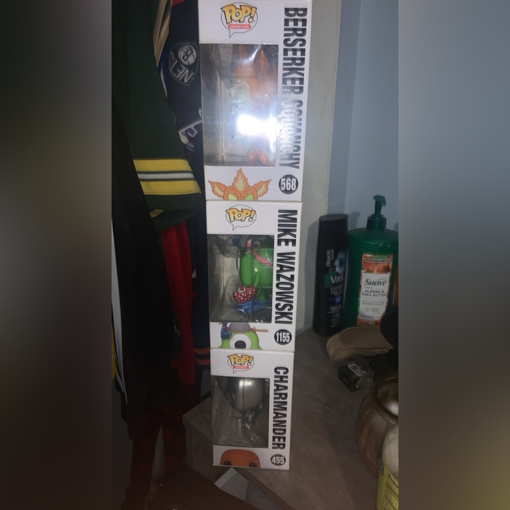 Funko Pops Bundle - Picture 3 of 4